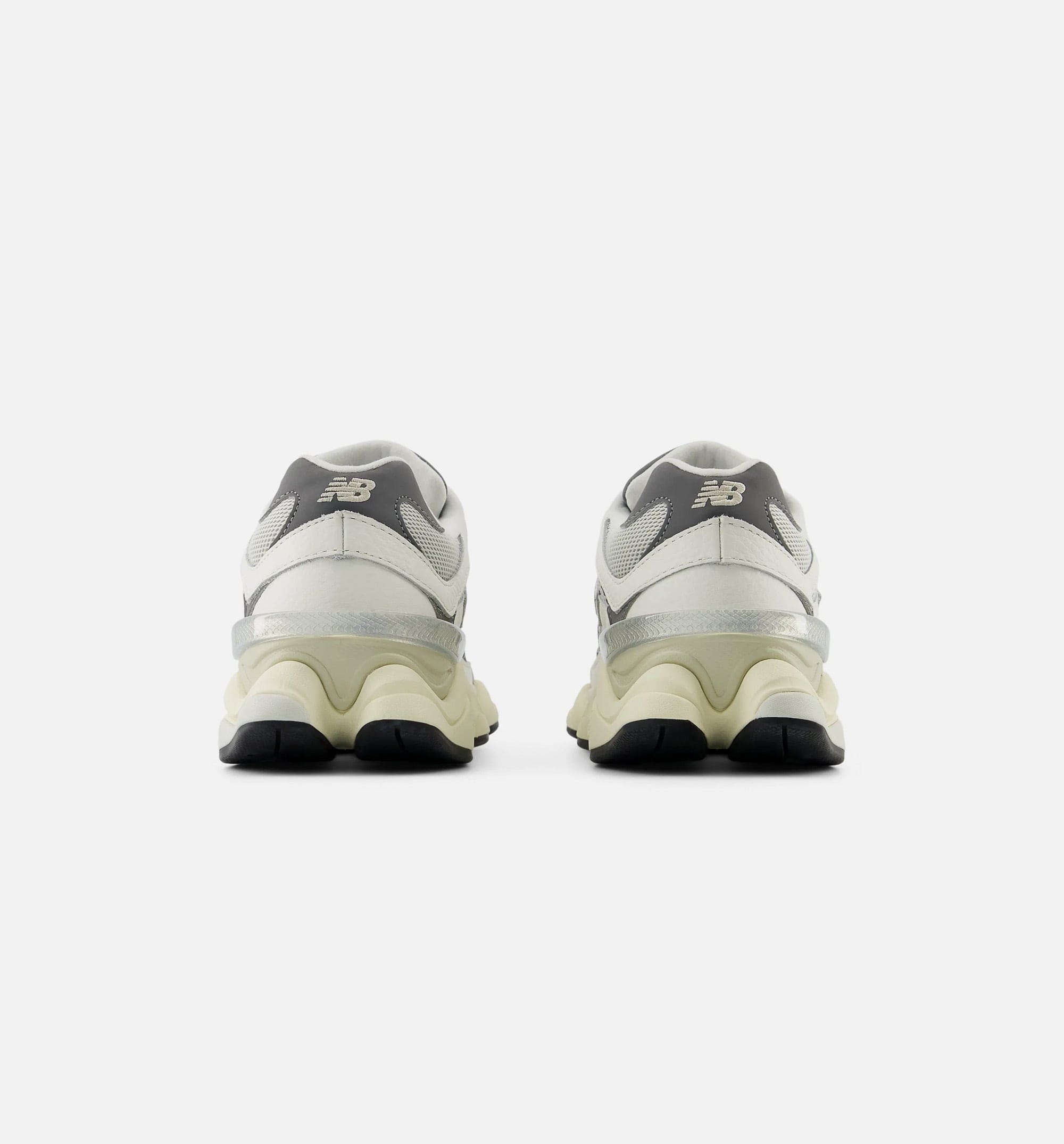 9060 Mens Lifestyle Shoe - Sea Salt/Castlerock